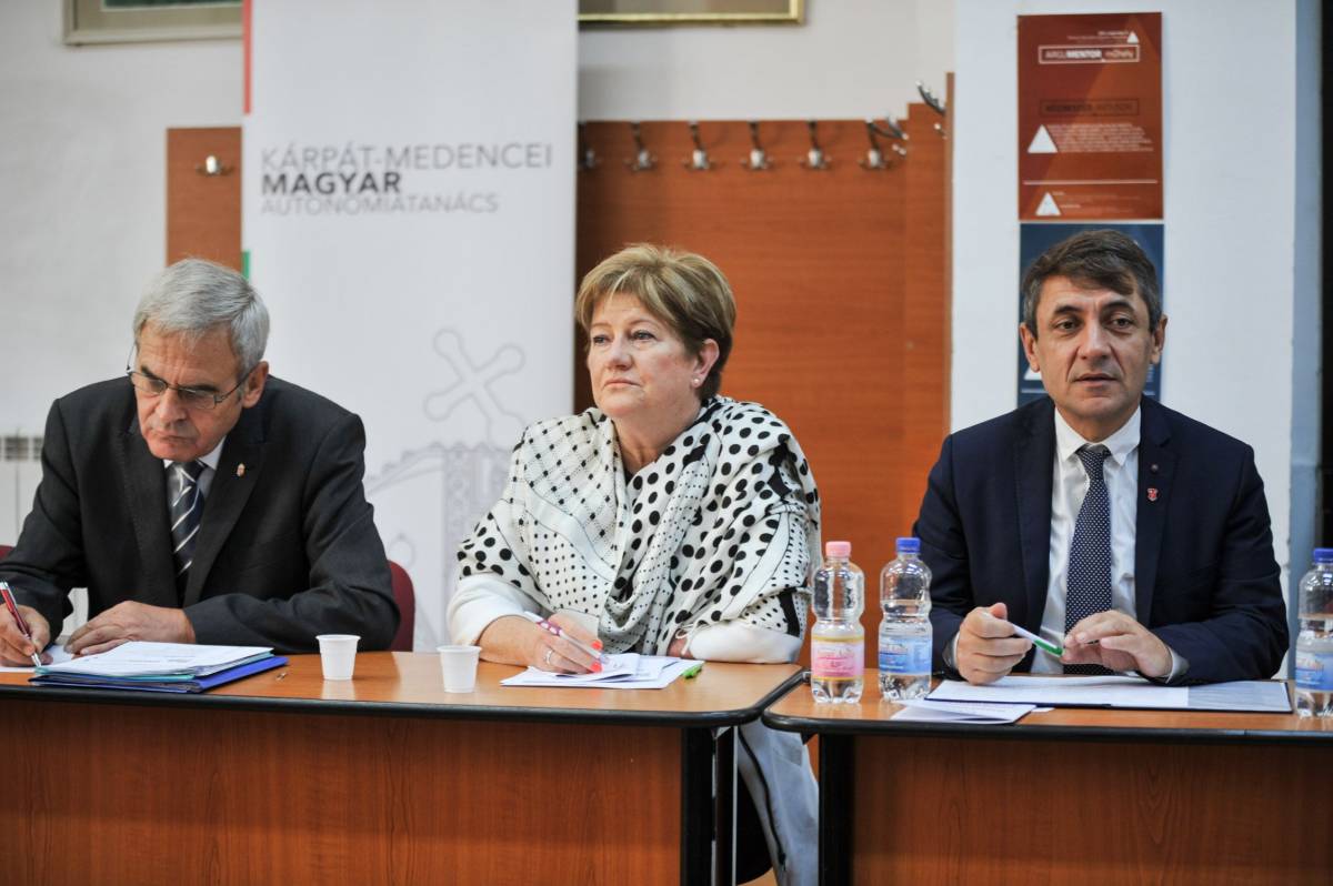 • Fotó: Mohácsi László Árpád