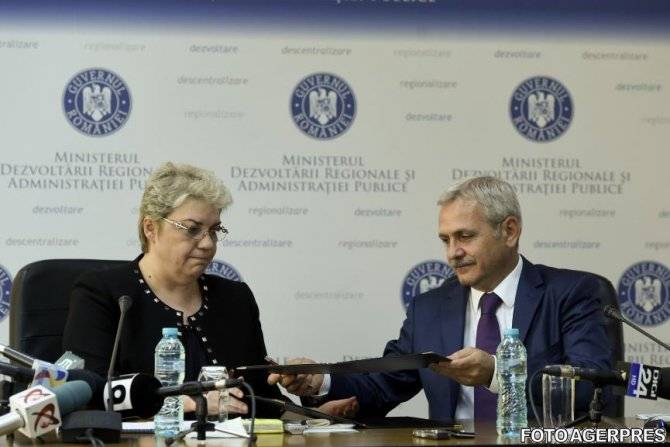Sevil Shhaideh passzolta át a Liviu Dragnea közeli cégnek a dunai szigetet •  Fotó: Fejlesztési minisztérium