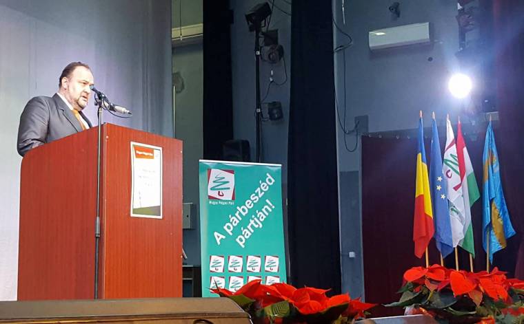 Alkotmánymódosítást kér, erdélyi magyar nemzeti konzultációt indít az MPP