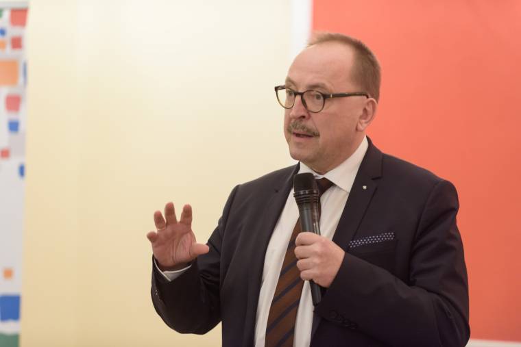 Váltás: az európai konzervatívokhoz csatlakozott a Fidesz európa tanácsi delegációja