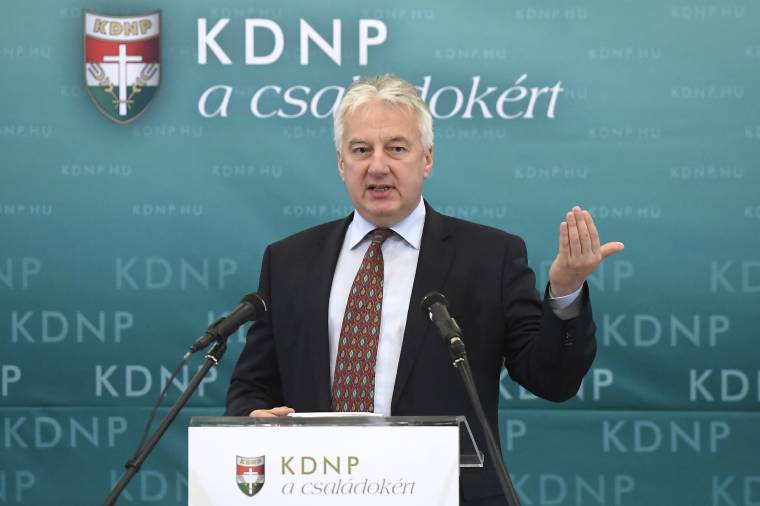 Semjén: Európa jövőjéért is felelősek vagyunk