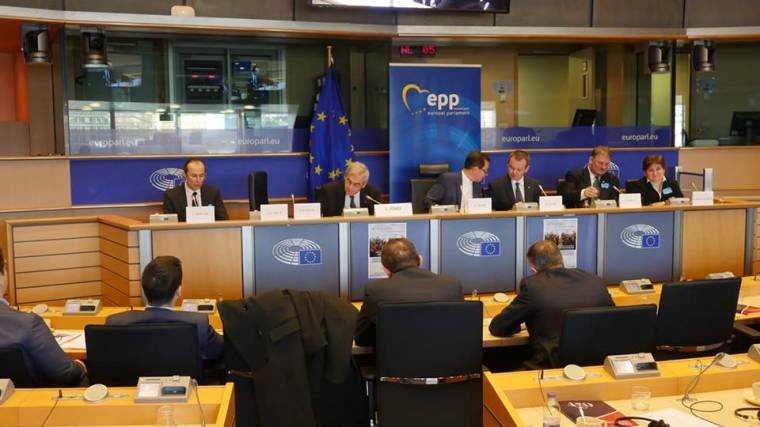 Kiemelt jelentőségű európai értéknek nyilváníttatnák a tordai vallásbékét Brüsszelben