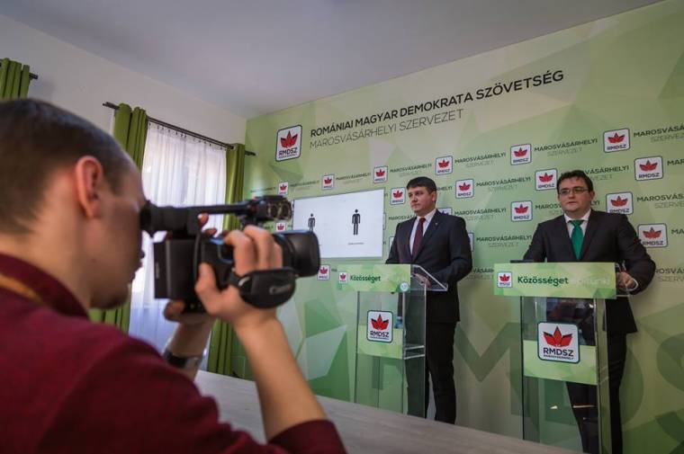 Magyar kommunikációs szakembert alkalmaztak Floreáék