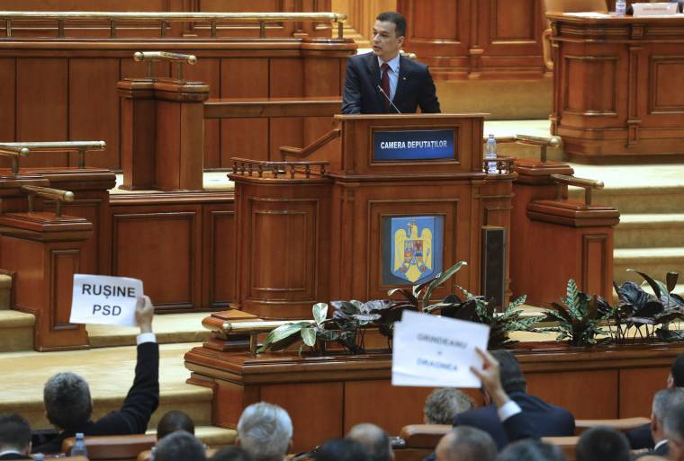 Megfelelt az alaptörvénynek a Grindeanu-ellenes bizalmi szavazás