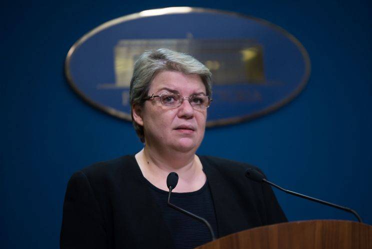 Hivatali visszaélés vádjával bíróság elé állítják Sevil Shhaideh volt regionális fejlesztési minisztert