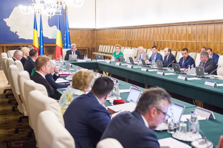 Tudose: meg kell értetni a lakossággal a védőoltások fontosságát