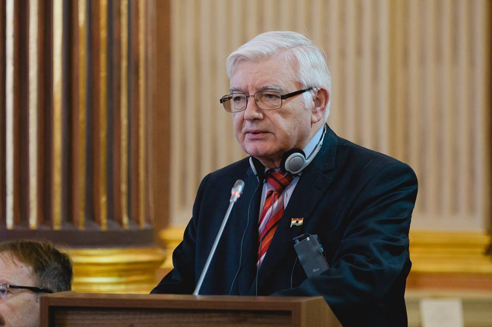 Surján László Aradon • Fotó: Facebook/Gheorghe Falca