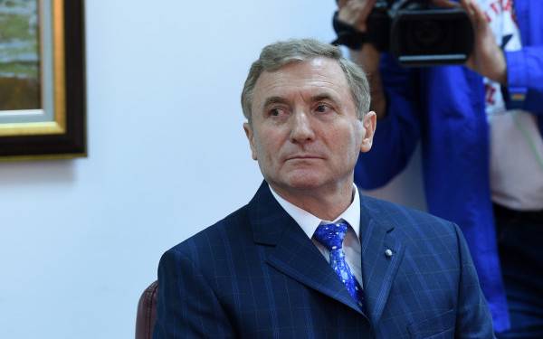 Kiállnak Augustin Lazăr mellett a romániai bírák és ügyészek 