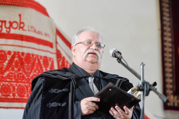 Egyszerűsített Biblia-honosítás indult Brassóban