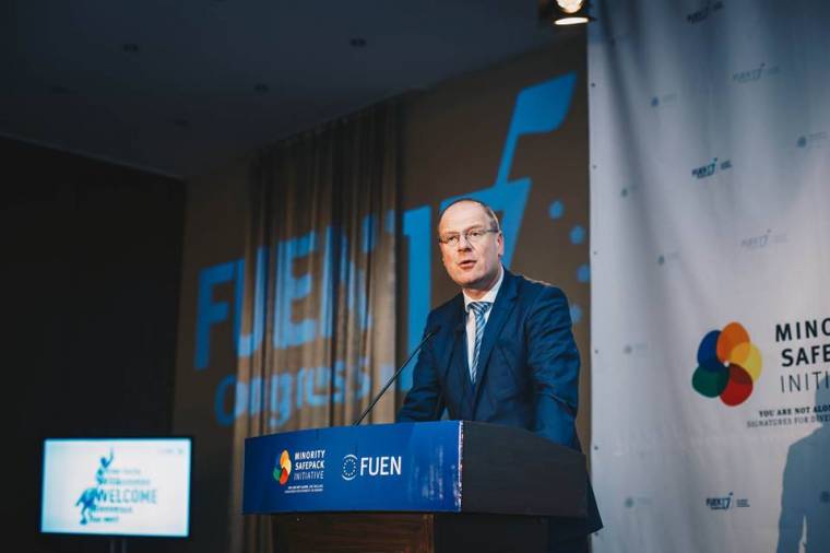 Navracsics uniós „nyelviskolát” szorgalmazott Kolozsváron