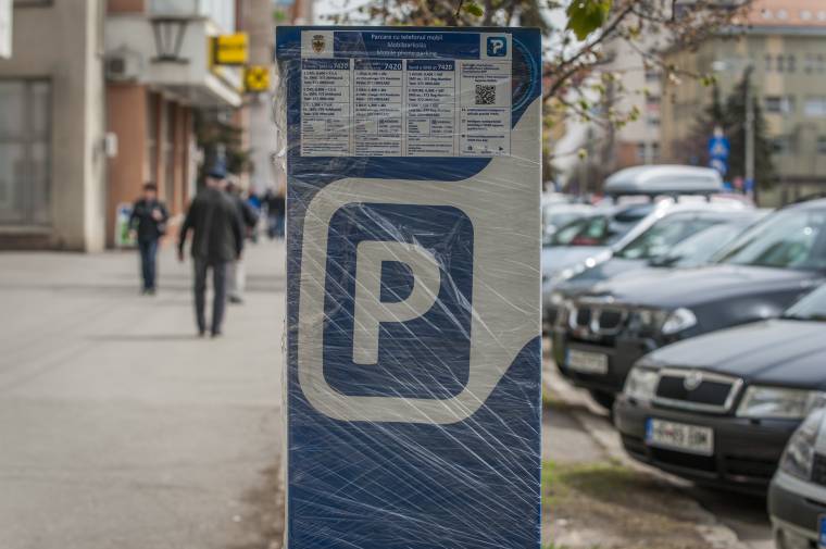 Parkolásügy: „becsomagolták” a csíkszeredai automatákat