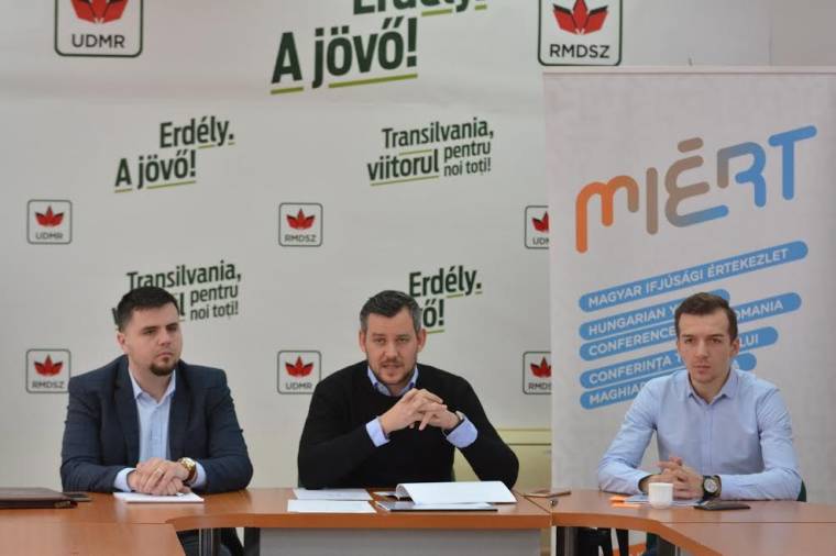 Büszke tavalyi eredményeire a Miért