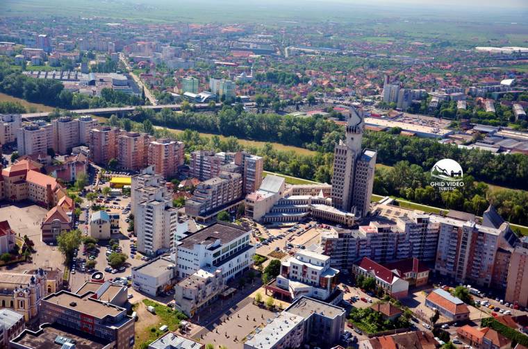 Szülővárosuk hazacsalogatja a Kolozsváron végzett szatmárnémetieket