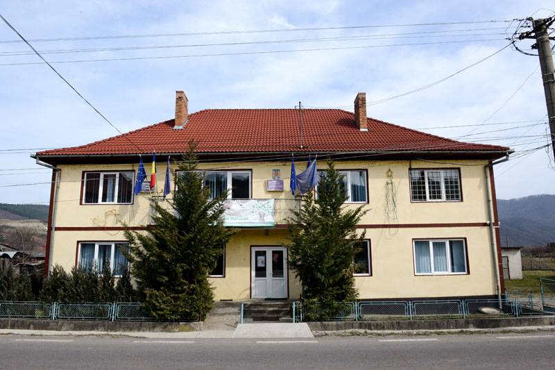 A benedekfalvi polgármesteri hivatal &bullet;  Fotó: Benesatulturistic.ro