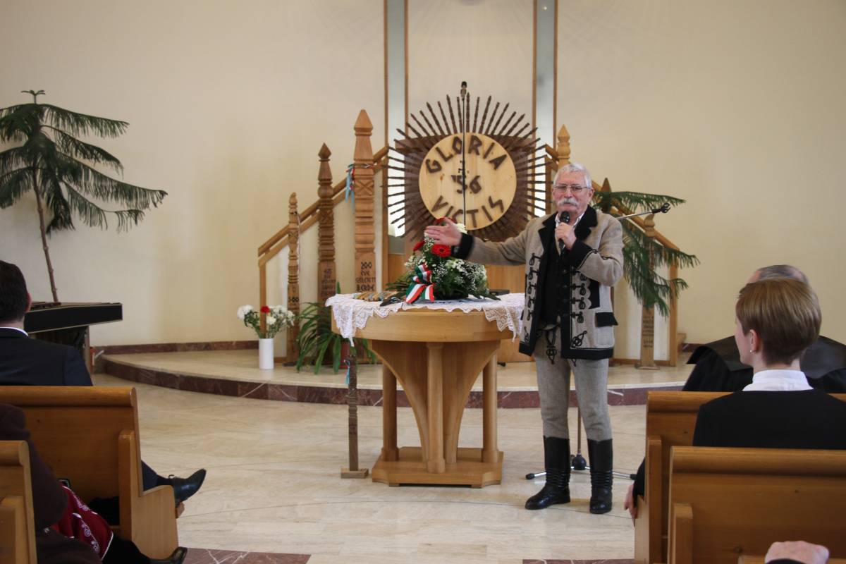 •  Fotó: Albert Levente