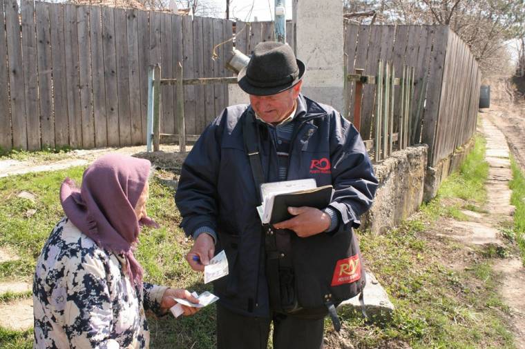 Jókora nyugdíjemelést ígér Liviu Dragnea