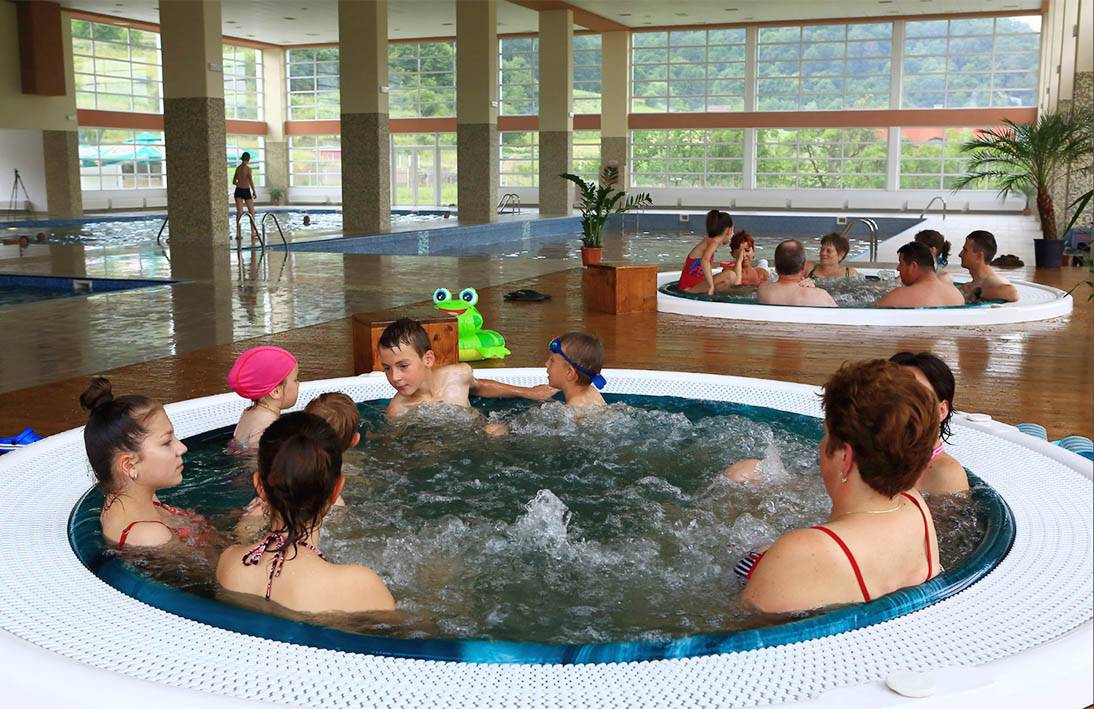 &bullet;  Fotó: wellnesspraid.ro