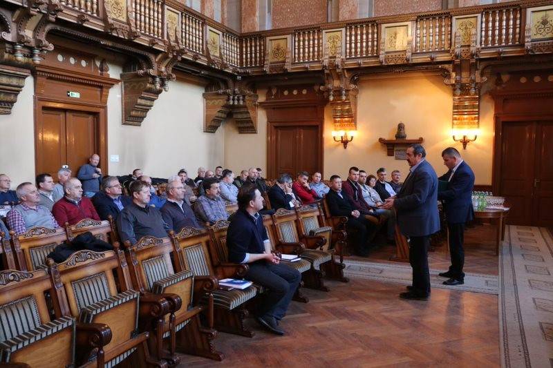 A székelyudvarhelyi városvezetés helyi vállalkozókkal is egyeztetett a klub felkarolása érdekében 