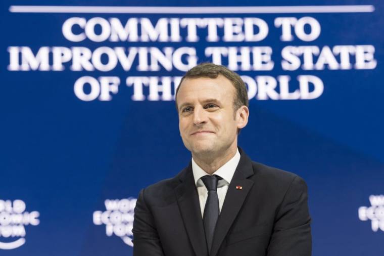 Enyhe büntetéssel megúszták a francia elnök elleni merényletterv vádlottjai