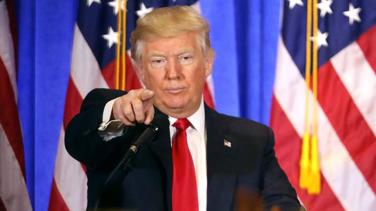 Azonosították a Trumpról értesüléseket összeállító volt brit hírszerzőt