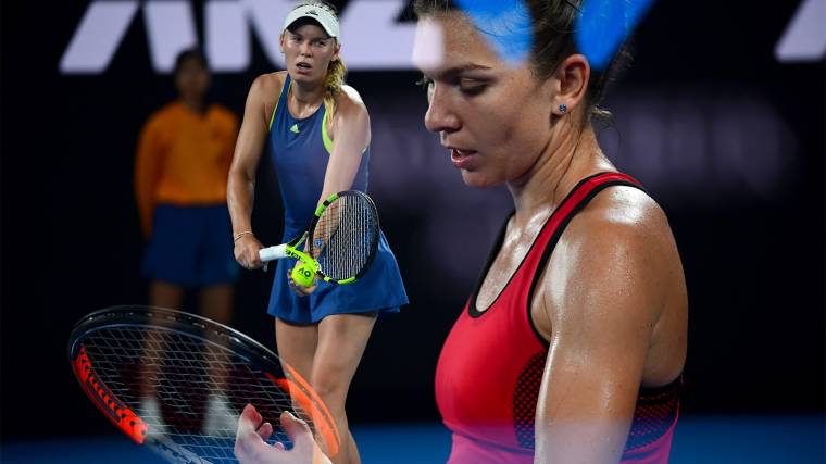 Trónfosztás: Wozniacki megverte Halepet, és megfosztja világelsőségétől is