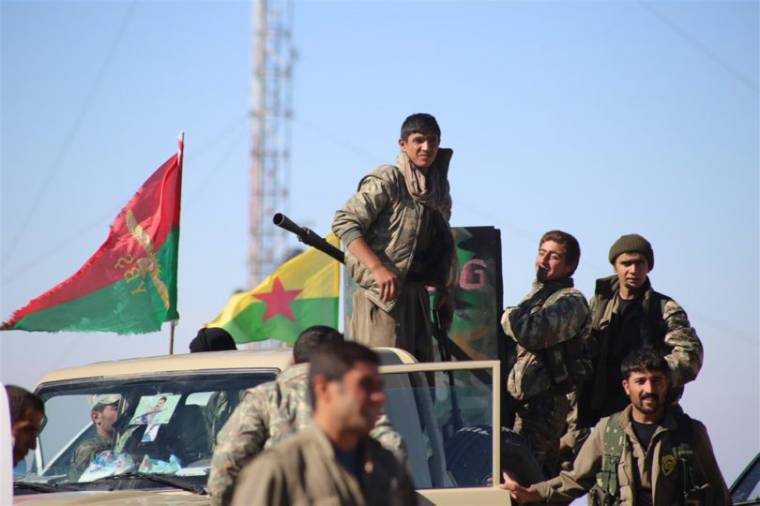 Újságírók is meghaltak a törökök szíriai légitámadásában