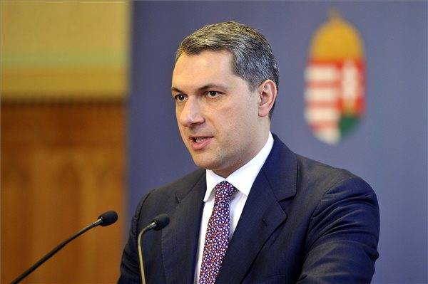 &bullet;  Fotó: MTI