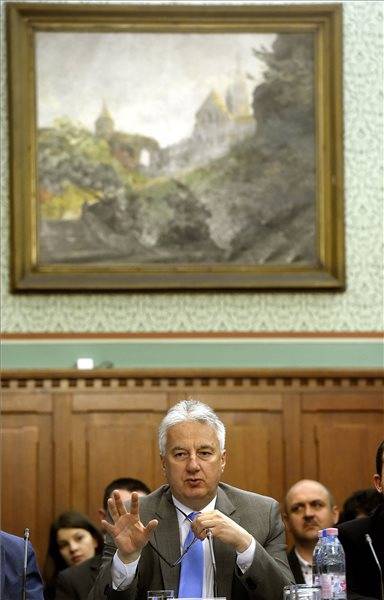 &bullet;  Fotó: MTI