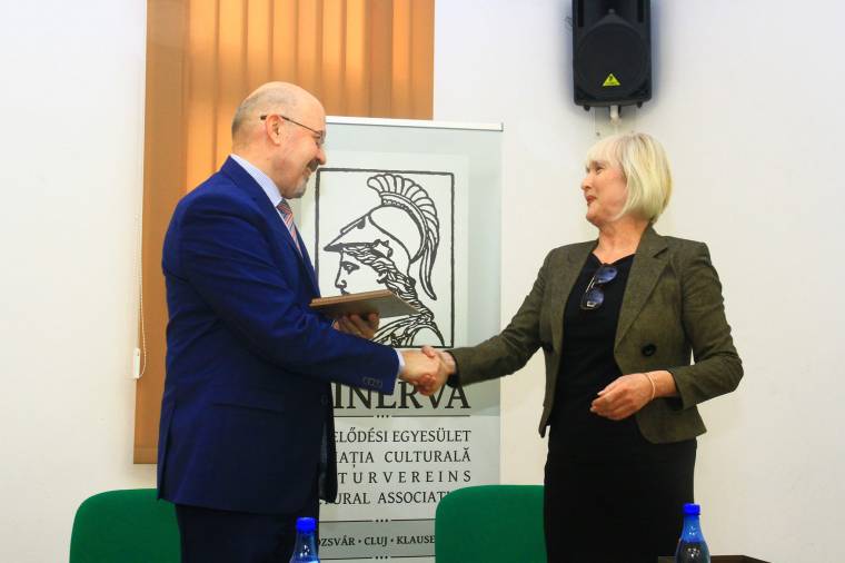 Korunk Kulcsa díj az „ízig-vérig” költőnek
