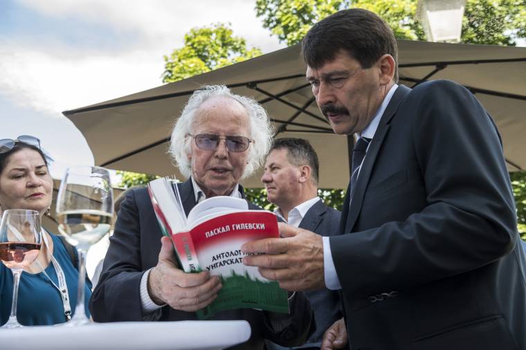 Arany-emlékév: magyar művek külföldi fordítóit fogadta Áder János
