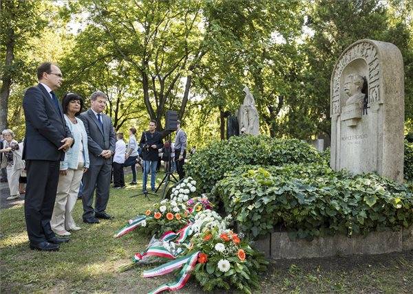 Aki az írás rabja volt – hetvenöt éve hunyt el Móricz Zsigmond