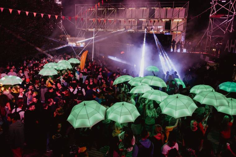 Lánykérés is volt a bonchidai Electric Castle fesztiválon