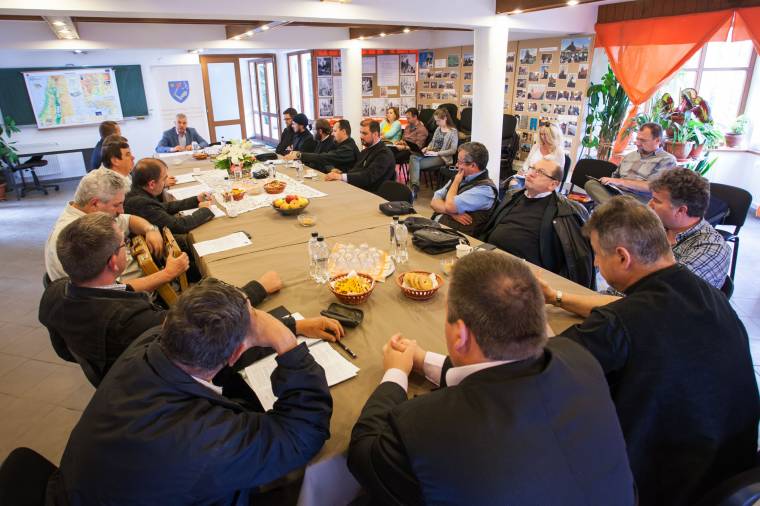 A jövőnek építenek az egyházak – megháromszorozott támogatás Háromszéken