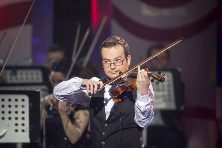 Kristóf Réka a Virtuózok győztese, a kolozsvári Kis Radu különdíjas