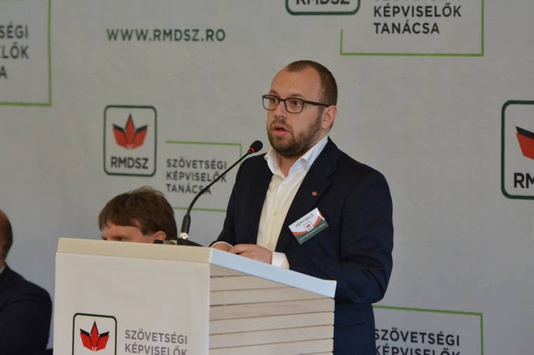 Porcsalmi: eldönthetjük a bizalmatlansági indítvány kimenetelét