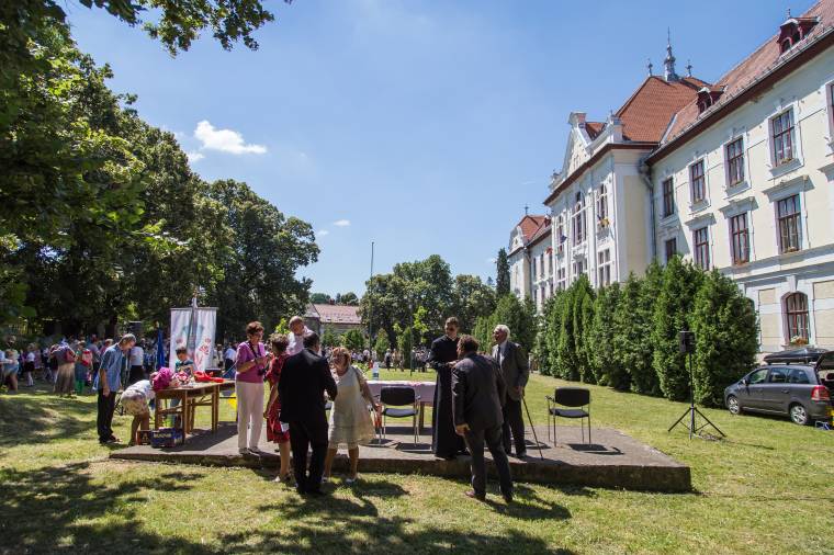 Folytatódik az egymásra mutogatás, levegőben lóg a vásárhelyi iskolahálózat