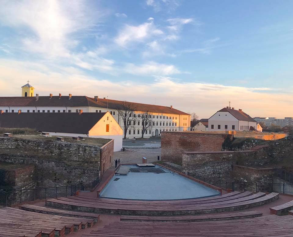 A Csonka-bástya a benne kialakított nyári színházzal &bullet;  Fotó: Facebook/Visit Oradea