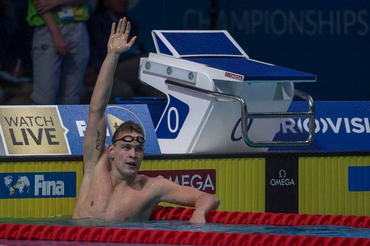 Megfuttatta a medve a világbajnok magyar úszót a Szent Anna-tó partján