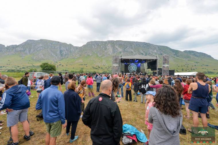 Újdonságokkal várják Torockón a „napfelkelőket”