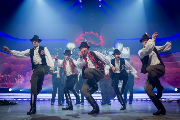 Elismert értékőrzés: büszkén tértek haza a Fölszállott a páva kalotaszegi és gyimesi díjazottjai