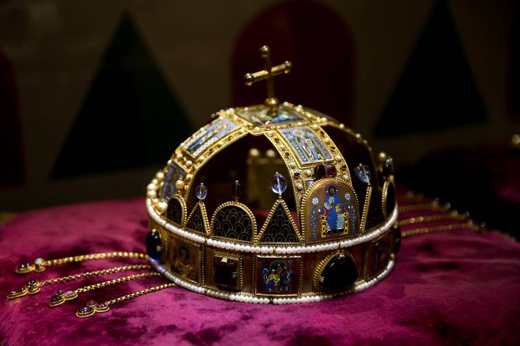 Csíkszeredai filmvetítés a Szent Koronáról