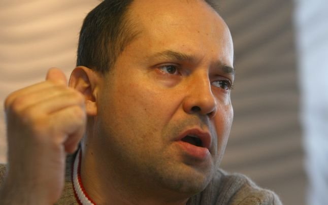 Újabb bírság a B1 Tv-nek Radu Banciu műsorvezető magyarellenessége miatt