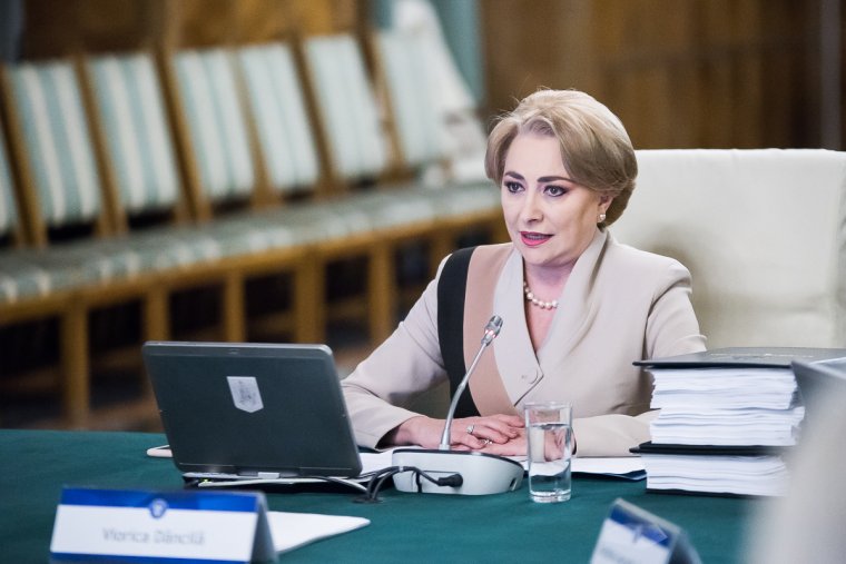 Dăncilă tájékoztatást kért az Európai Bizottság állítólagos romániai nagykorrupciós „feketelistája” ügyében