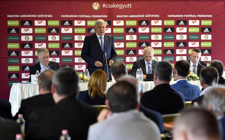 Csányi a klubok felelősségét firtatta a magyar futballszövetség éves közgyűlésén