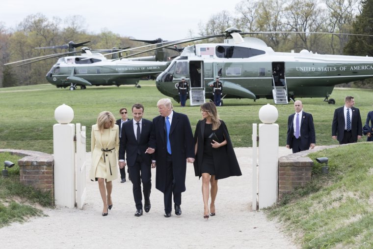 Trump kivonulna Szíriából, Macron egy új iráni atomalkut dolgozna ki közösen