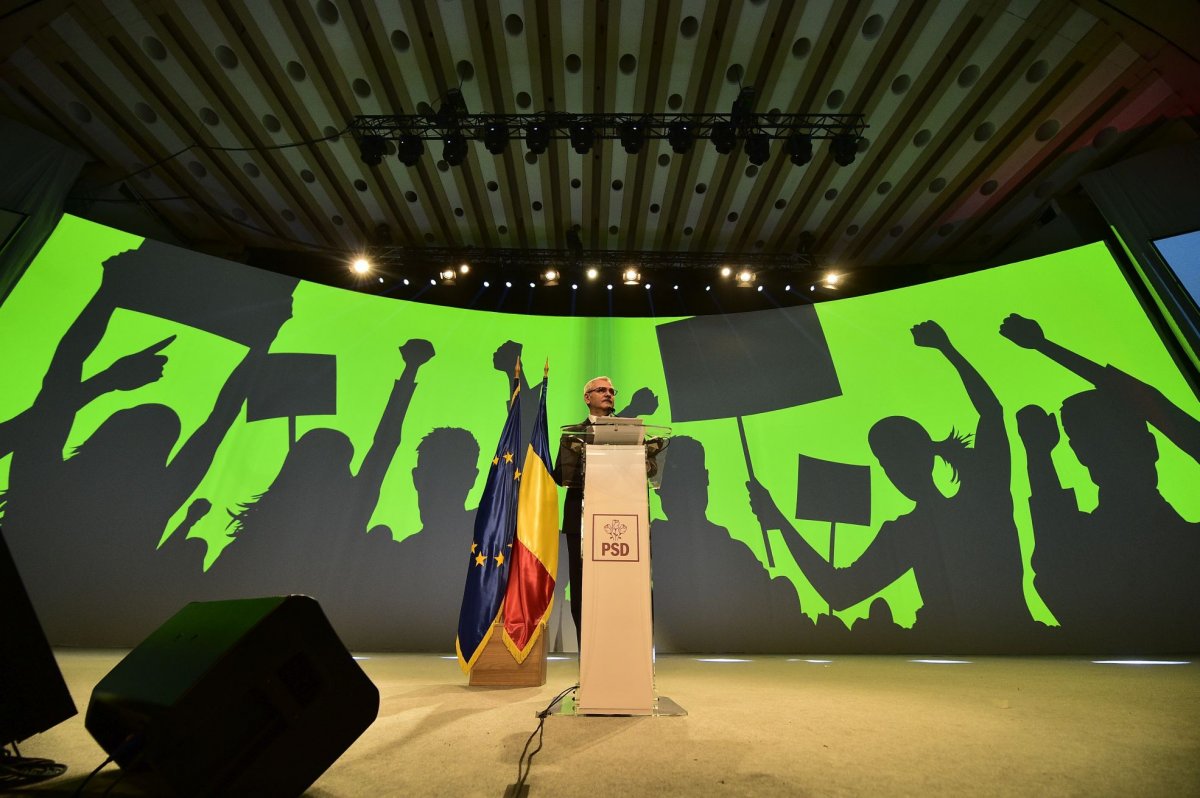 Liviu Dragnea több százezer résztvevőre számít (archív felvétel) •  Fotó: PSD