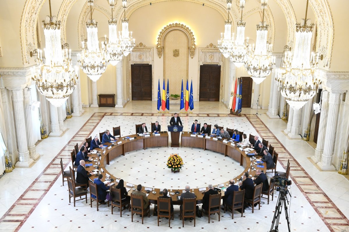 •  Fotó: Presidency.ro