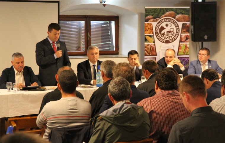 „Addig lesz Székelyföld a székelyeké, amíg megművelik” – megalakult a gazdaszervezetek egyeztető fóruma