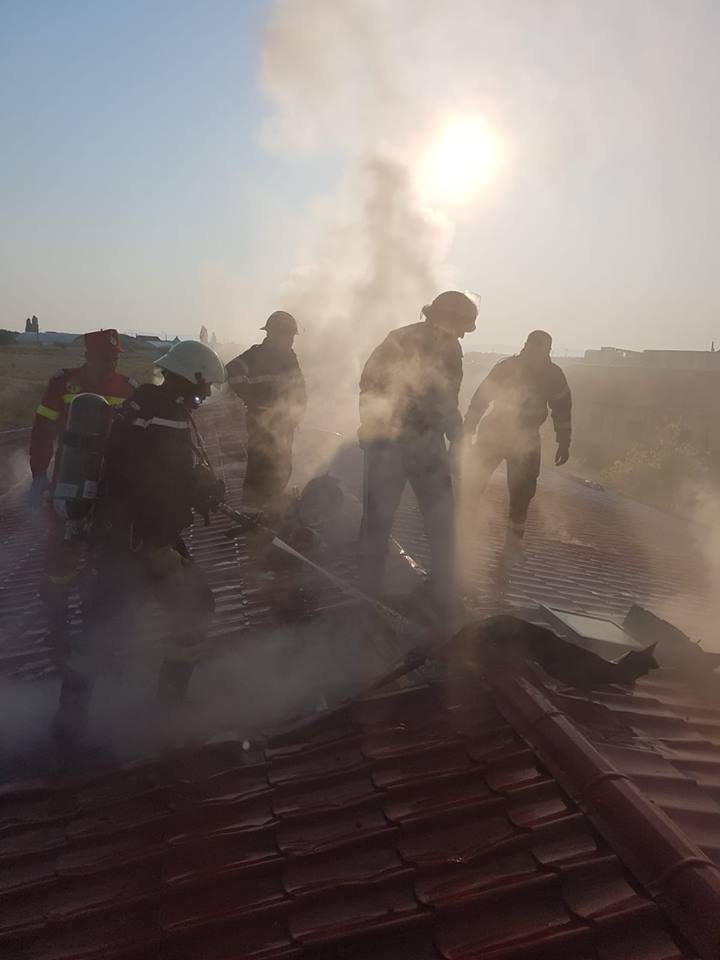 Húsz személyt evakuáltak a lángra kapott Arad megyei rehabilitációs központból