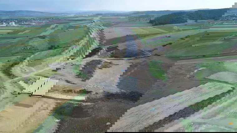 Uniós „pénzátömlesztés” az Aranyosgyéres és Marosvásárhely közötti autópályába